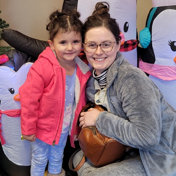 Meet your Posher, Debbie - Picture 14 of 16